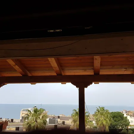 Attico Panoramico A 5 Minuti Dal Mare Lejlighed *